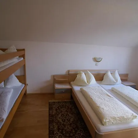 Appartement Zur Post Ferlach Room photo